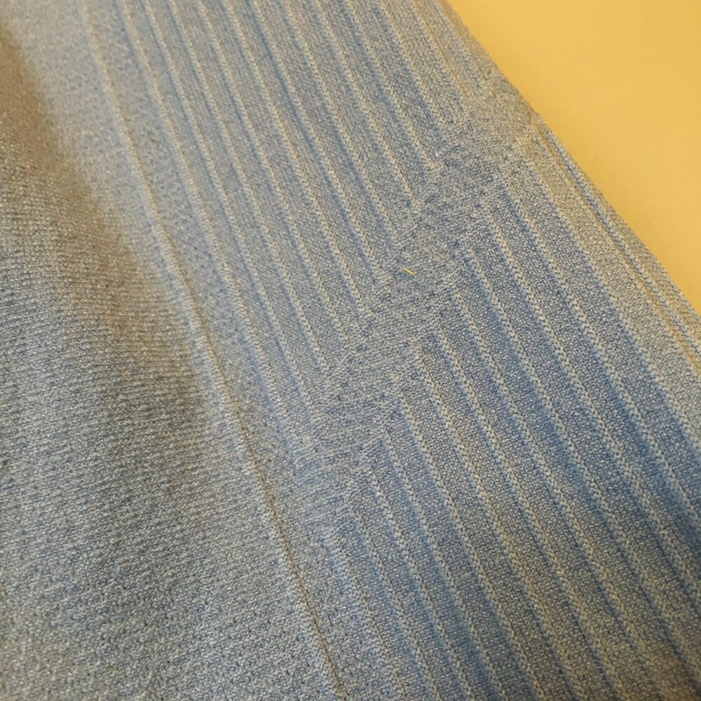 Old Navy Active Pale Periwinkle Blue Textured Racerback Tank XL - Picture 5 of 12